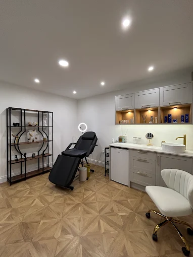 Coull Aesthetics private treatment room